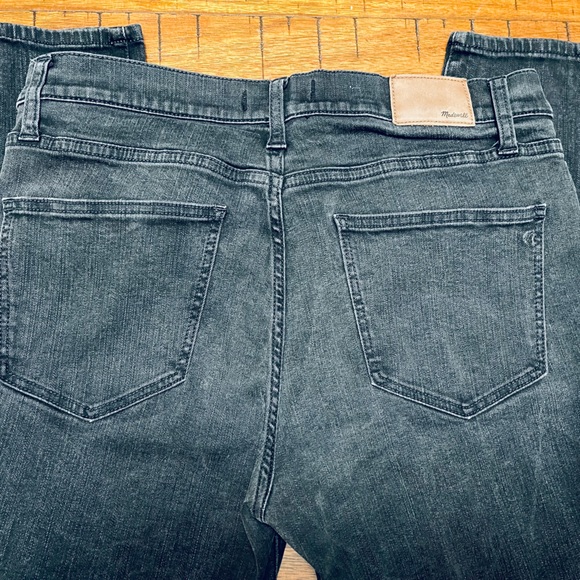 Madewell Washed black skinny skinny jeans - Picture 2 of 6